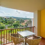 With Swimming Pool In Costa Serena Just 700 Mt From The Sea Apart-hotel 3*