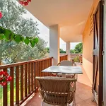 With Swimming Pool In Costa Serena Just 700 Mt From The Sea Apart-hotel Porto Rafael
