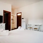 With Swimming Pool In Costa Serena Just 700 Mt From The Sea Apart-hotel 3*