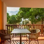 With Swimming Pool In Costa Serena Just 700 Mt From The Sea Apart-hotel