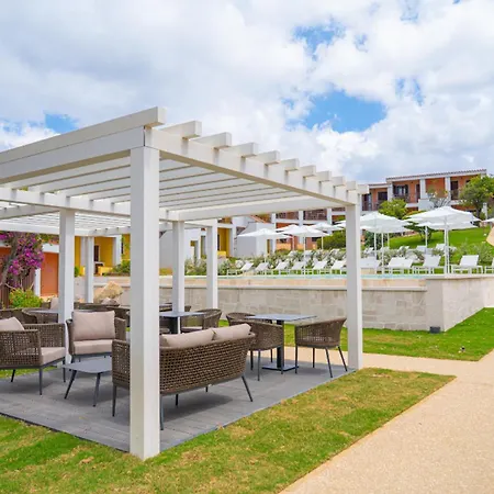 Aparthotel With Swimming Pool In Costa Serena Just 700 Mt From The Sea