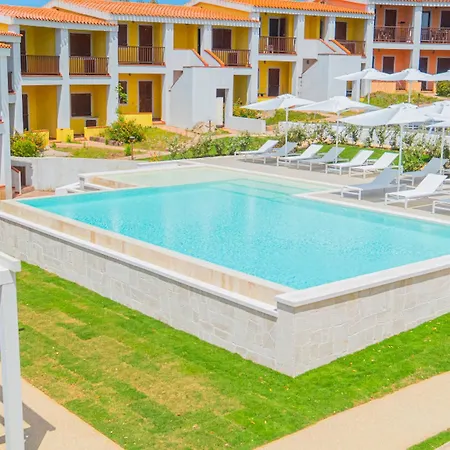 Aparthotel With Swimming Pool In Costa Serena Just 700 Mt From The Sea Porto Rafael