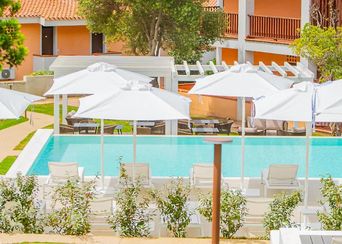 With Swimming Pool In Costa Serena Just 700 Mt From The Sea Apartmanhotel Porto Rafael