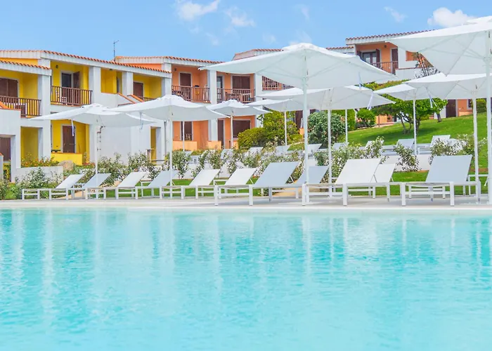 Apartmanhotel With Swimming Pool In Costa Serena Just 700 Mt From The Sea