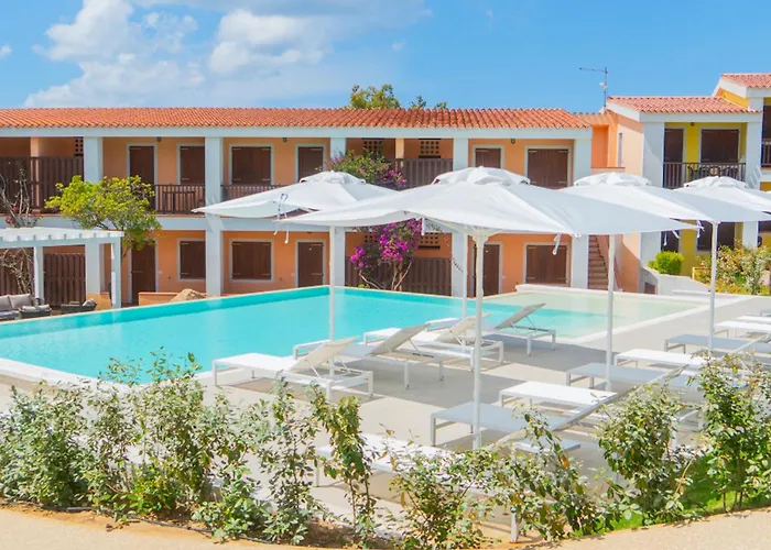 Apartmanhotel With Swimming Pool In Costa Serena Just 700 Mt From The Sea Porto Rafael
