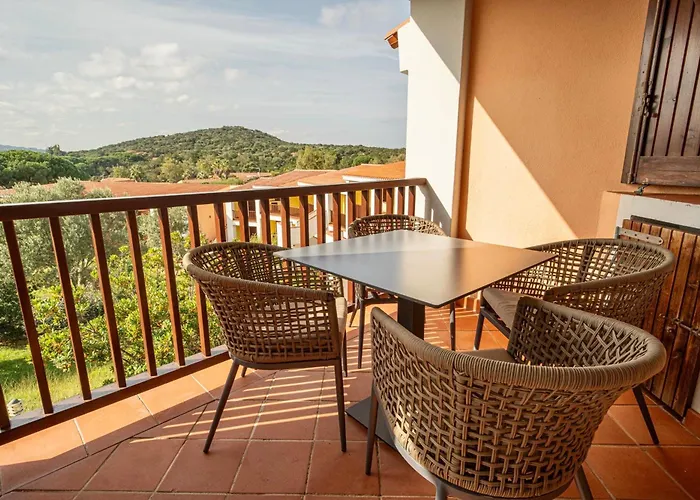 Apartmanhotel With Swimming Pool In Costa Serena Just 700 Mt From The Sea