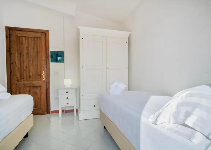 Apartmanhotel With Swimming Pool In Costa Serena Just 700 Mt From The Sea 3*
